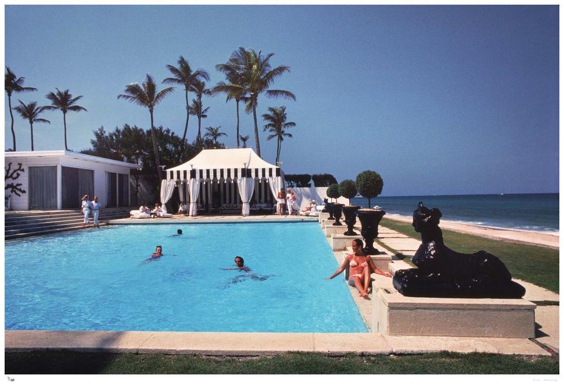 Molly Wilmot’s Pool 1982 - Slim Aarons Estate Stamped: 1982 (printed later) - 7