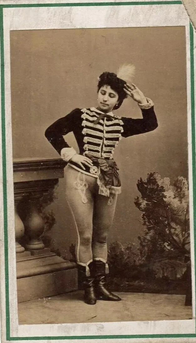 Antique CDV Albumen Photographs Carlotta Morando, Ballet Dancer - 10
