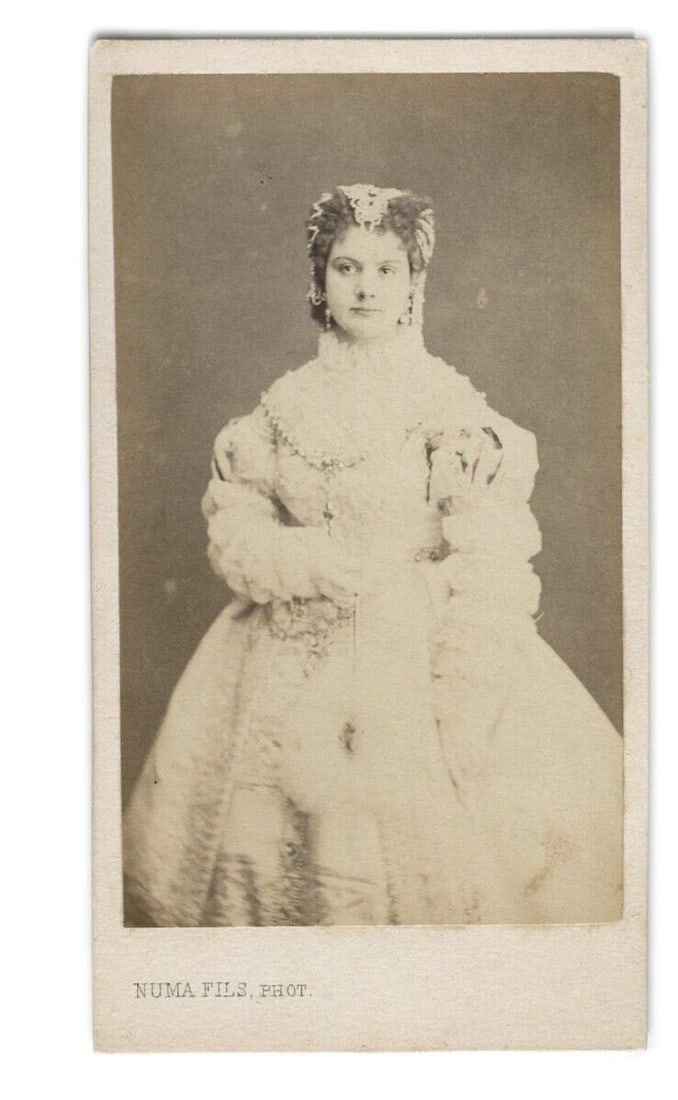 Antique CDV Original Photographs Numa Fils Alice Theric Opera - 4