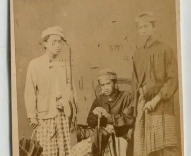 Antique CDV Photographs Asian Men Portrait - 8