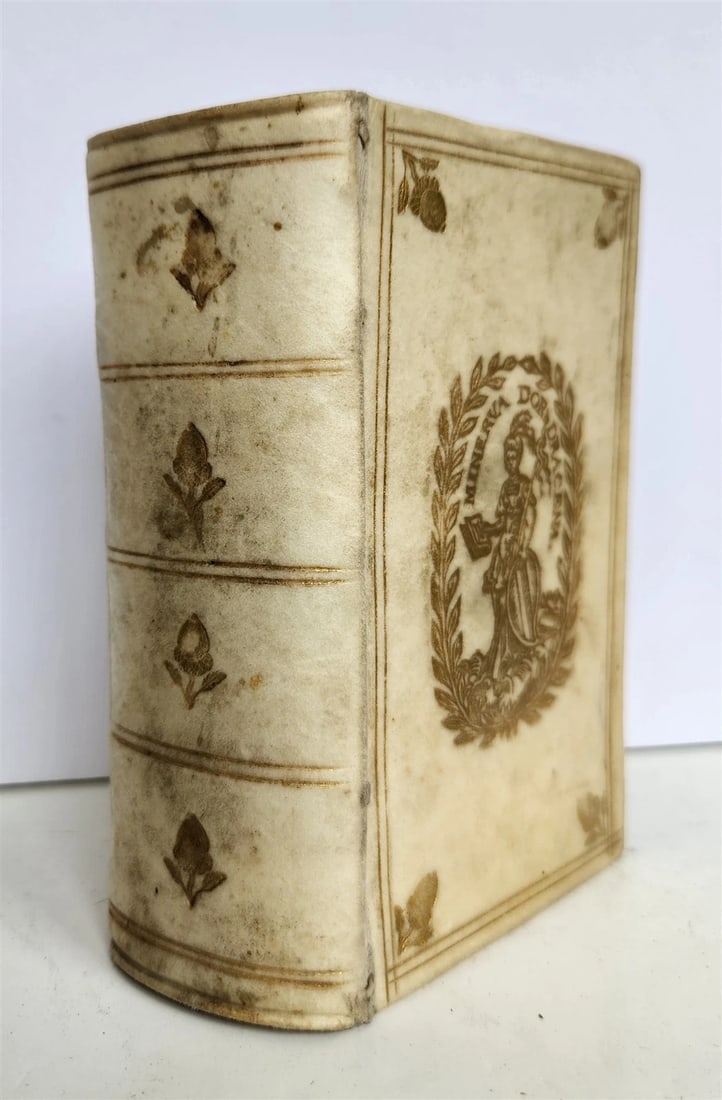 1713 ROMAN ANTIQUITIES antique ILLUSTRATED decorative vellum binding (1 of 20)