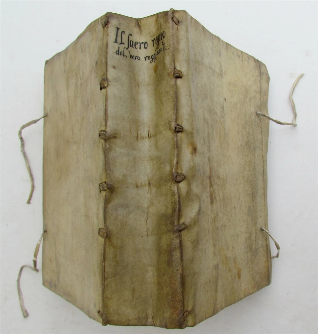 1569 LIl Sacro Regno del vero reggimento F. Patrizi ANTIQUE 16th CENTURY vellum: Patrizi (Francesco). Il Sacro Regno del vero reggimento, e de la vera felicita del principe... tradotto da Giovanni Farbrini da Fighine Venice: Domenico && Giovanni Battista Guerra, 1569 title with wo