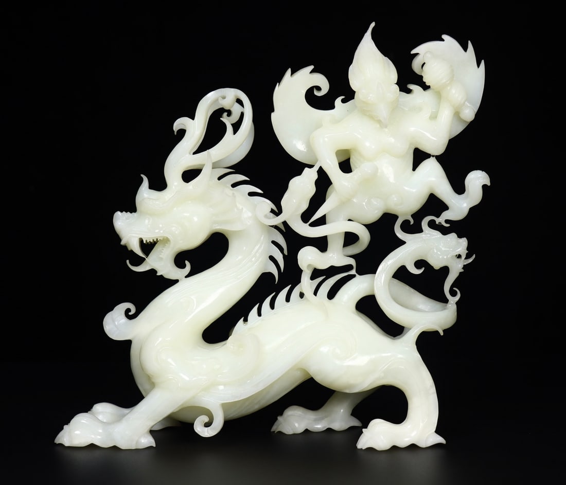 Exquisite Chinese White Hetian Jade High Relief Fortune Dragon Statue: Title: Exquisite Chinese White Hetian Jade High Relief Fortune Dragon Statue Date/Period: After1800 Origin: Chinese Dimension: 210 x 190 x 70 (mm)8.27 x 7.48 x 2.75 (inches) Weight: 3.05 lbs/ 1382 g M