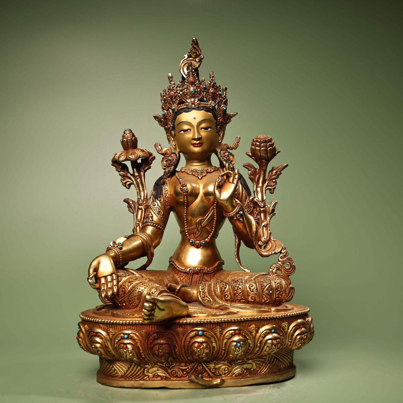 Superb Old Tibetan Gilt Gold Copper Inlay Gem Green Tara Statue: Title: Superb Old Tibetan Gilt Gold Copper Inlay Gem Green Tara Statue Date/Period: After1880 Origin: Chinese Dimension: 380 x 220 (mm)14.96 x 8.66 (inches) Weight: 12.57 lbs/ 5700 g Materials: Gilt G
