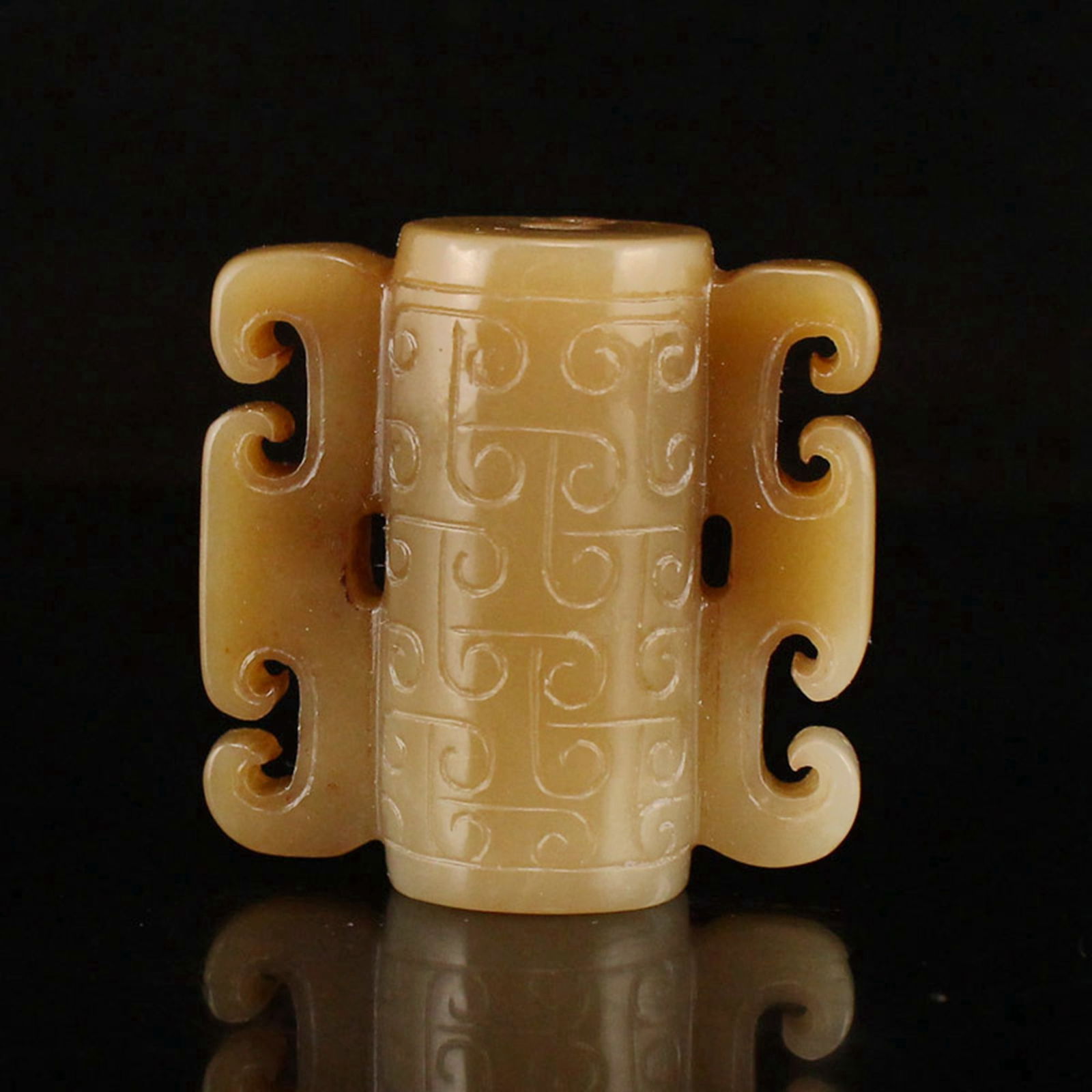 Vintage Chinese Hetian Jade Lucky Pendant: Title: Vintage Chinese Hetian Jade Lucky Pendant Date/Period: After1900 Origin: Chinese Dimension: 44 x 25 x 21(mm) 1.73 x 0.98 x 0.83 (inches) Weight 0.14 lbs/62 g Materials: Hetian Jade Reserve: $88