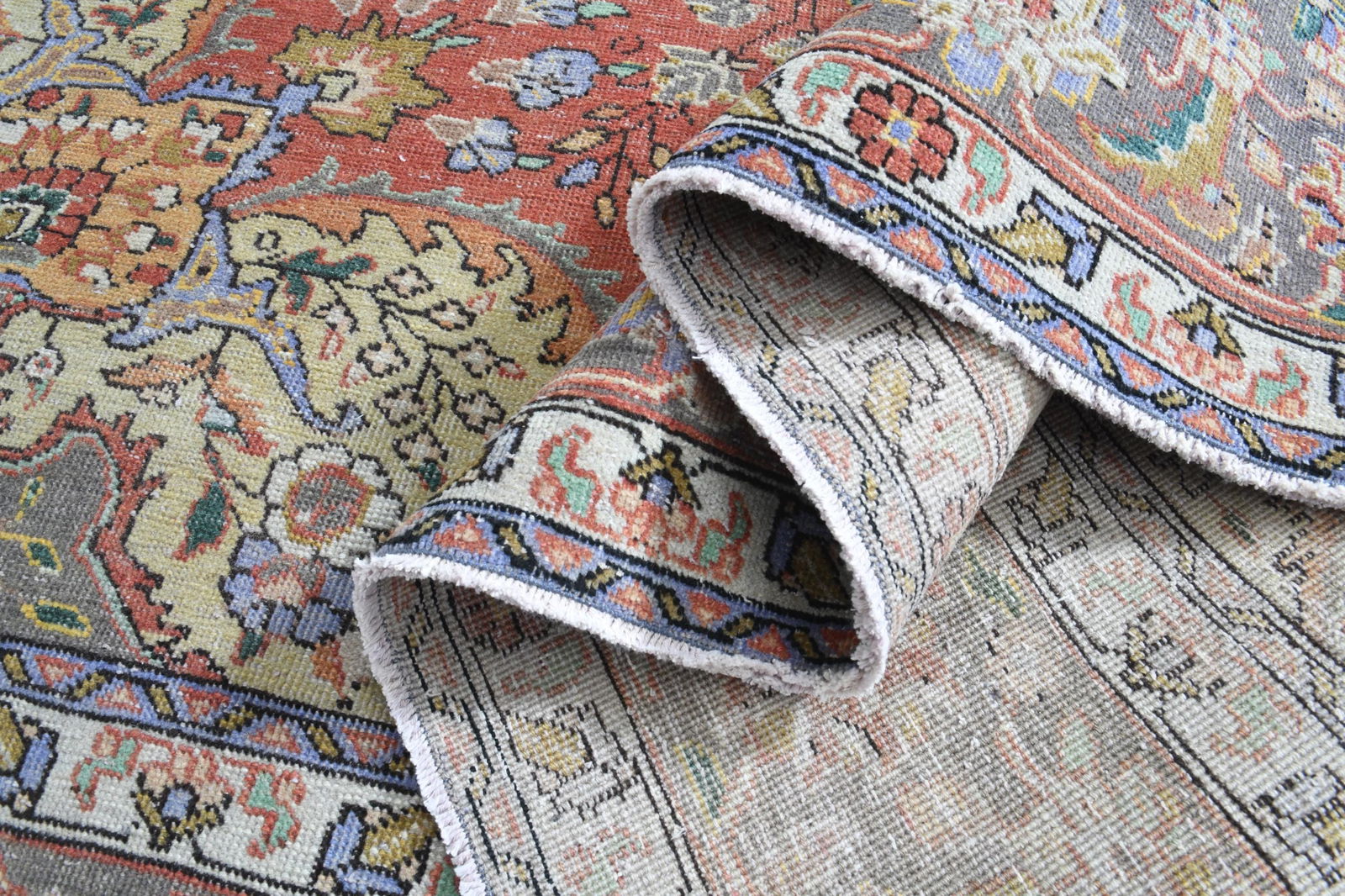 9'6x12'8 ft, ANTIQUE PERSIAN RUG: Title: 9'6x12'8 ft, ANTIQUE PERSIAN RUG Description: This Turkish one-of-a-kind Anatolian Vintage Rug is hand-knotted and handwoven by the most skilled artisans who use pure wool, in muted, natural to