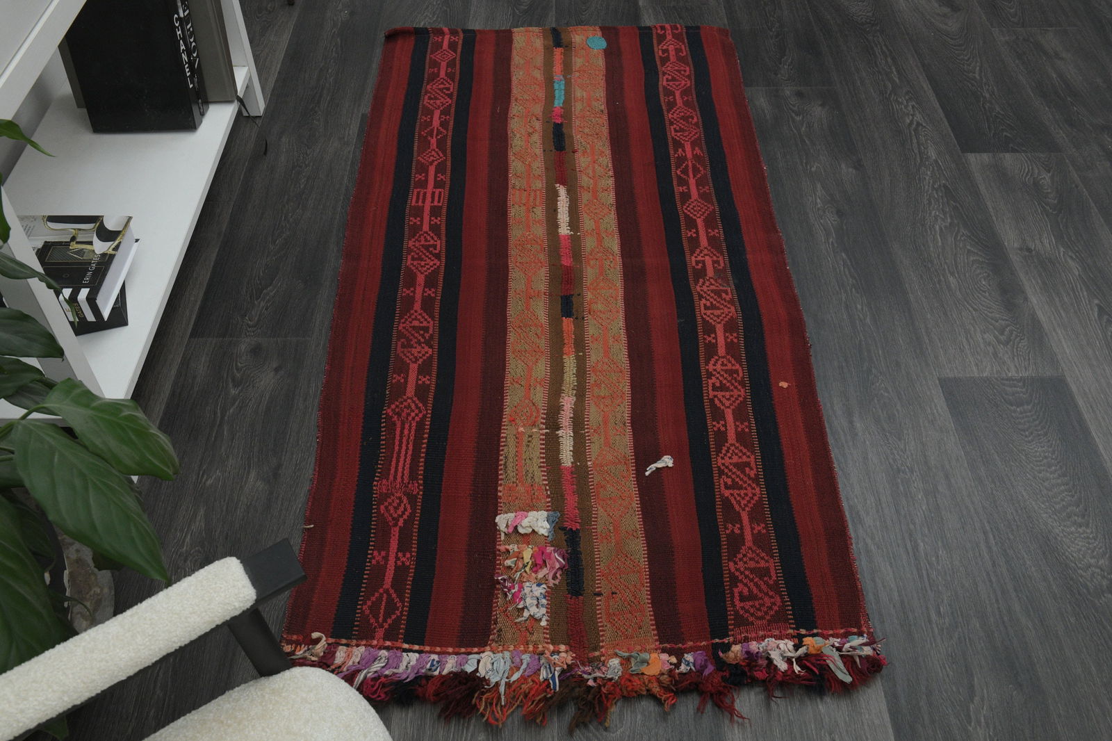 2'6x5'2 ft, STRIPED KILIM DÉCOR: Title: 2'6x5'2 ft, STRIPED KILIM DÉCOR Origin: Turkey Date/Period: 1960 - 1970 Materials: Wool and Cotton Size: Width: 2.6 feet Length: 5.2 feet Description: This Turkish one-of-a-kind Vintage Fl
