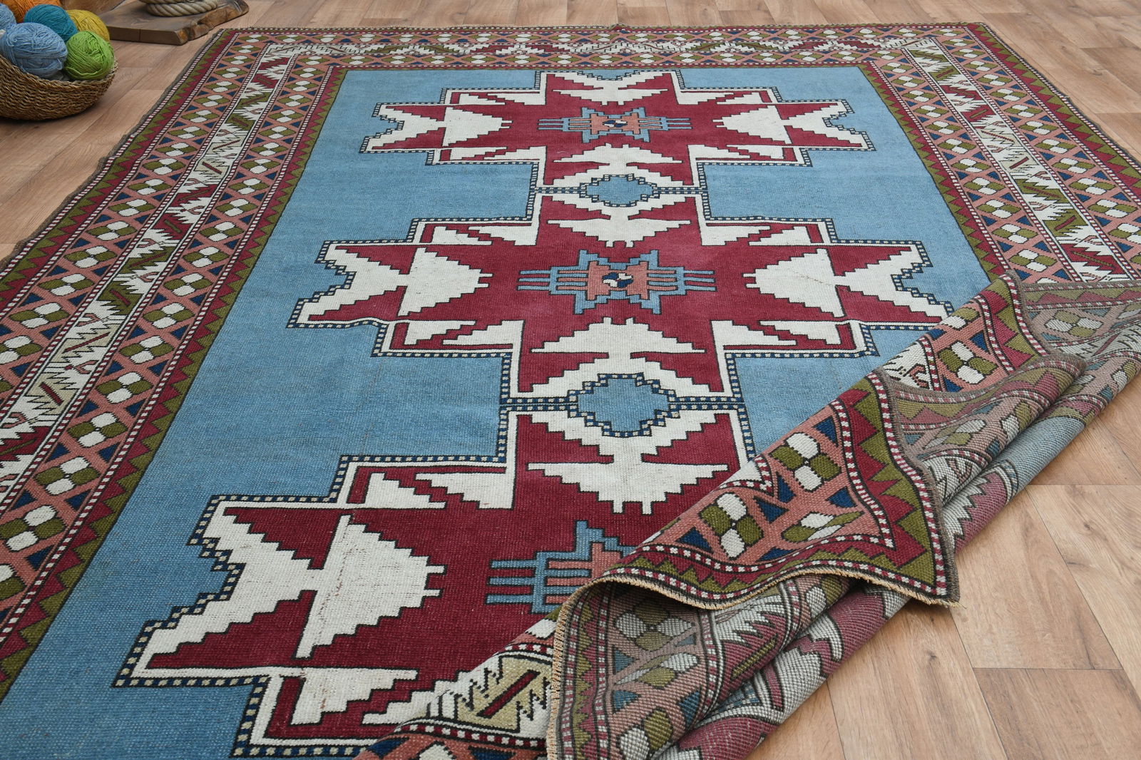 7'8x11'5 ft, AUTHENTIC MILAS RUG: Title: 7'8x11'5 ft, AUTHENTIC MILAS RUG Origin: Turkey Date/Period: 1960 - 1970 Materials: Wool And Cotton Size: Width: 7.8 feet Length: 11.5 feet Description: This Turkish one-of-a-kind Vintage Turki