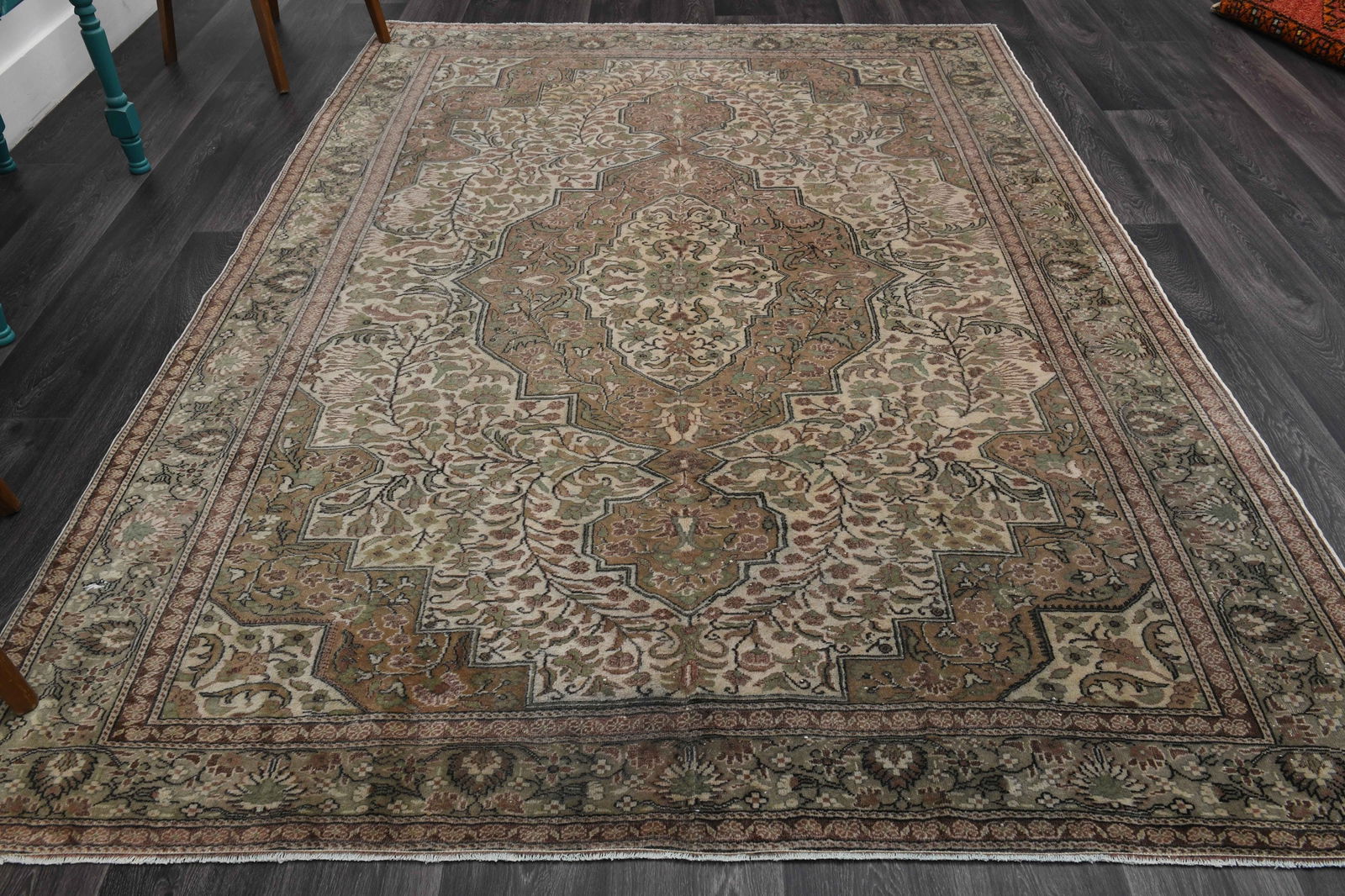 6.4x9.1 ft, ANTIQUE Rug, TURKISH: Title: 6.4x9.1 ft, ANTIQUE Rug, TURKISH Origin: Turkey Date/Period: 1960 - 1970 Materials: Wool And Cotton Size: Width: 6.4 feet Length: 9.1 feet Description: This Turkish one-of-a-kind Vintage Turkis
