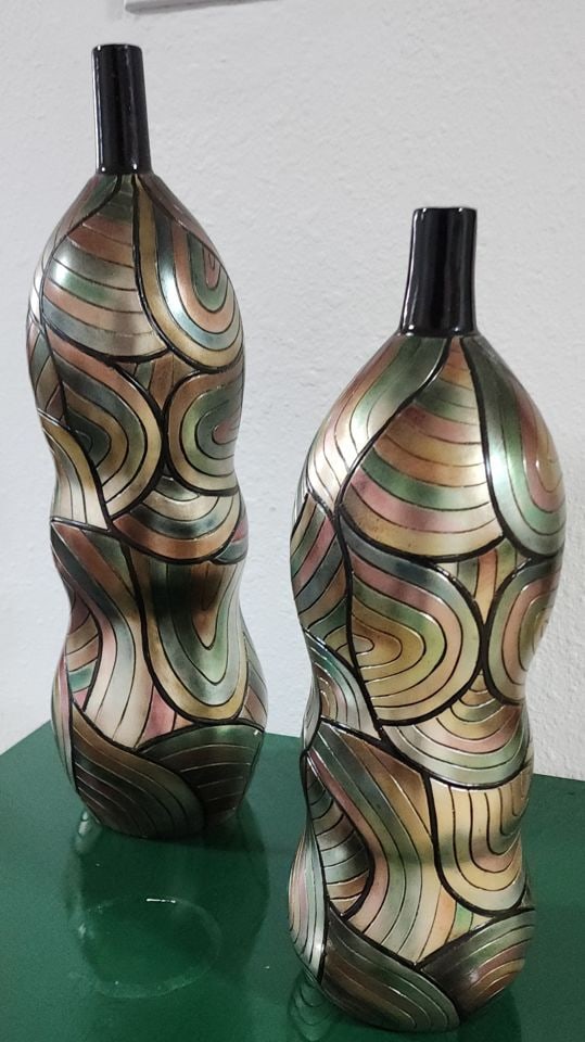 Pair of wonderful vintage hi-design Art Deco style ceramic bottle vases. Will enhance any decor.: Pair of wonderful vintage hi-design Art Deco style ceramic bottle vases. Will enhance any decor. Reserve: $180.00 Shipping: Domestic: Shipping rates are determined by destination Internation