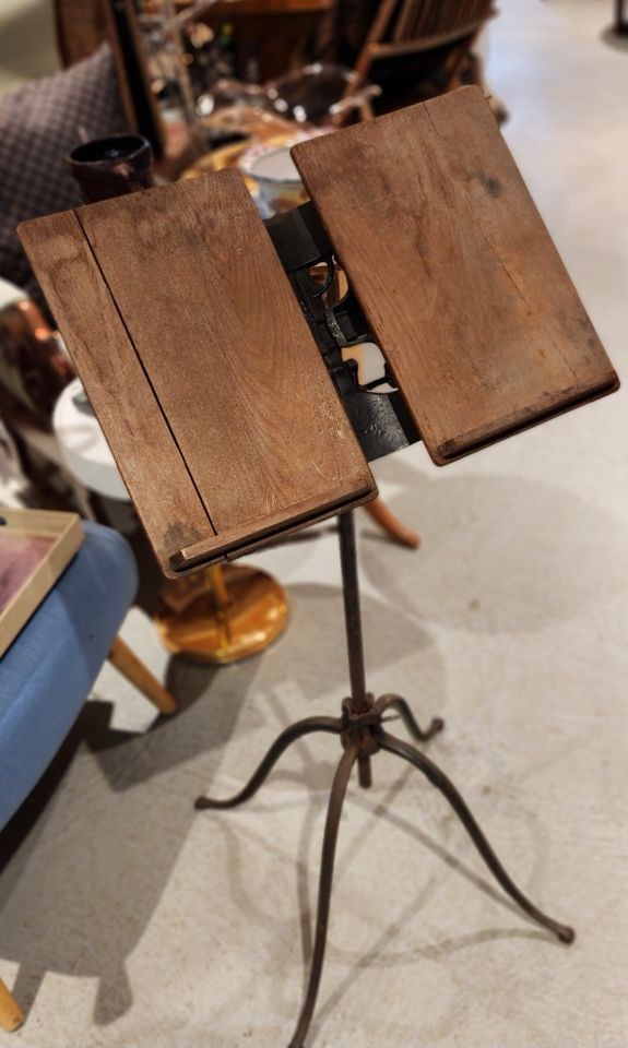 RARE ANTIQUE VICTORIAN LAMBIE Cast Iron Dictionary Music Book Stand: RARE ANTIQUE VICTORIAN LAMBIE Cast Iron Dictionary Music Book Stand Reserve: $180.00 Shipping: Domestic: Shipping rates are determined by destination International: Foreign shipping rates ar