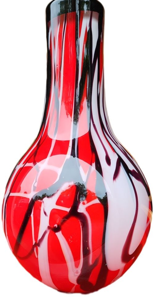 Striking red and black mid-century abstract Murano-attributed heavy art glass vase.: Striking red and black mid-century abstract Murano-attributed heavy art glass vase. Reserve: $180.00 Shipping: Domestic: Shipping rates are determined by destination International: Foreign s