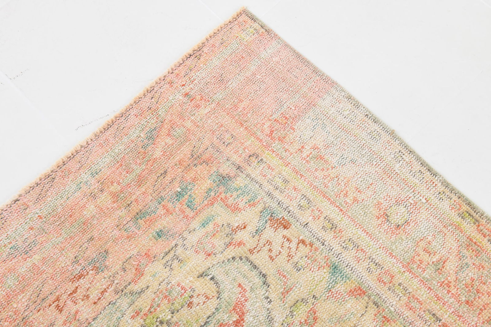 5'8'' x 7'10'' Handmade Vintage Wool Rug - 20600 - 11