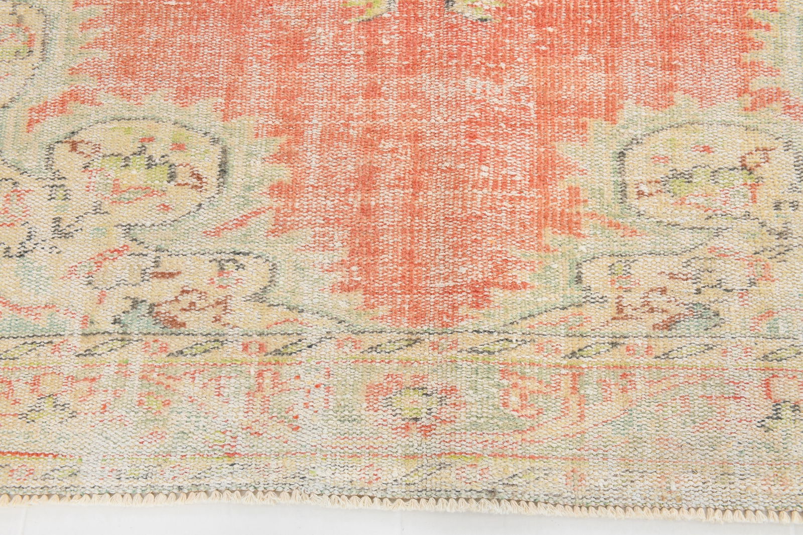 5'8'' x 7'10'' Handmade Vintage Wool Rug - 20600 - 13