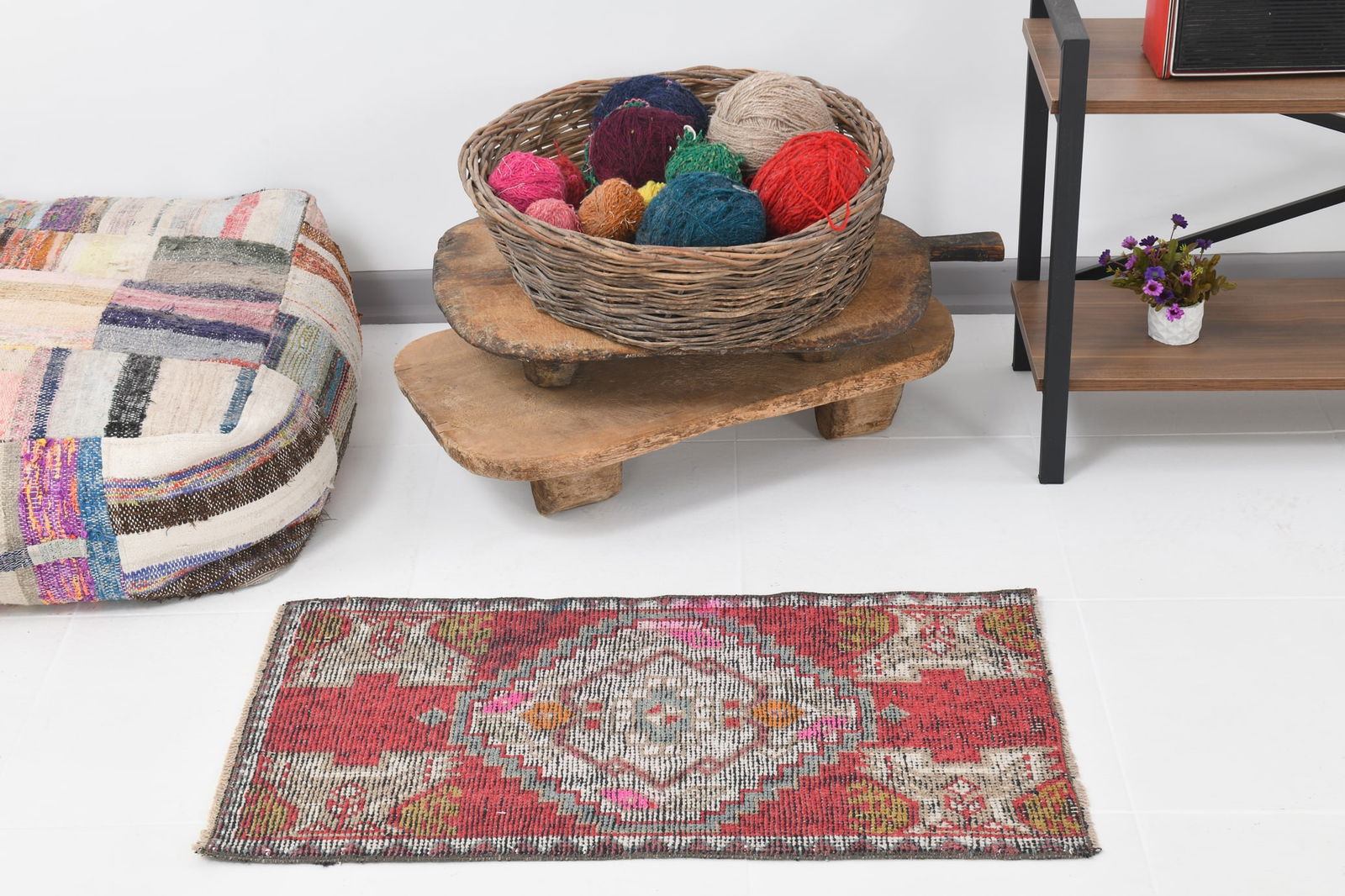 1'6'' x 2'11'' Decorative Vintage Rug - 19731 - 6