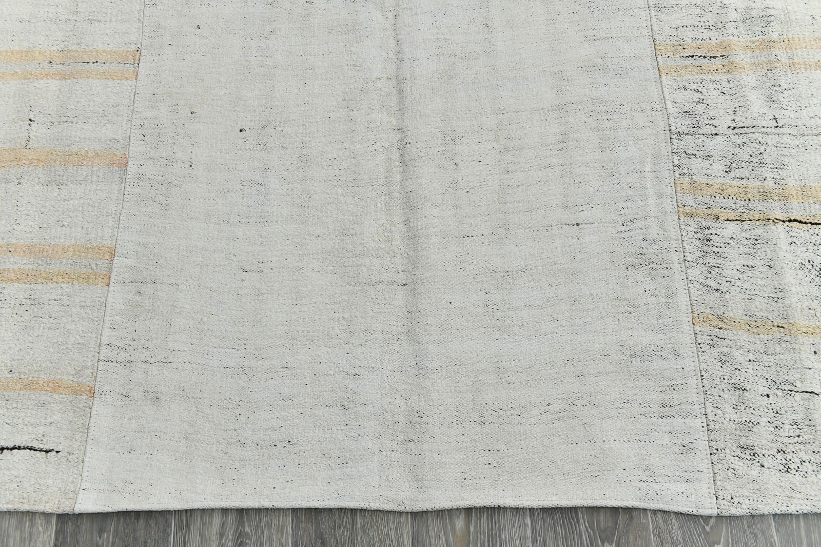 7'10'' x 11'8'' VINTAGE FLOOR CUSHION - 2238 - 17