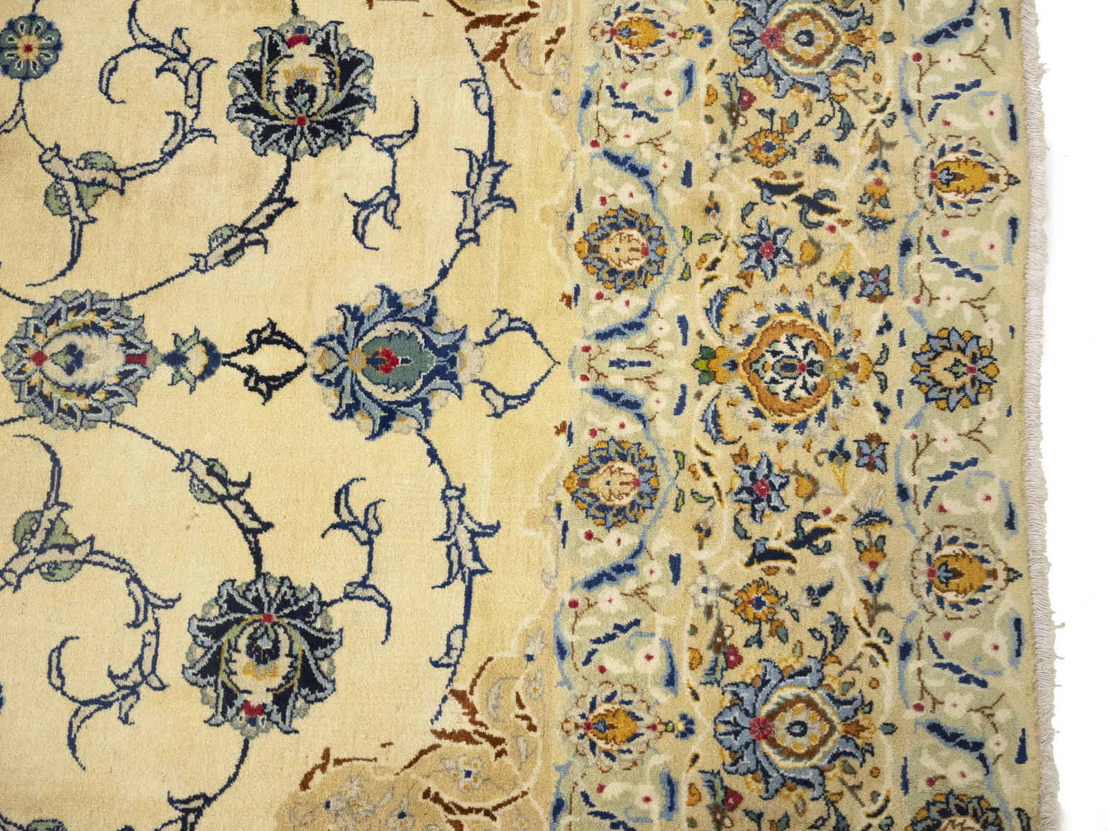 Semi Antique Cream Floral 8X12 Kashan Darbari Persian Rug - 9