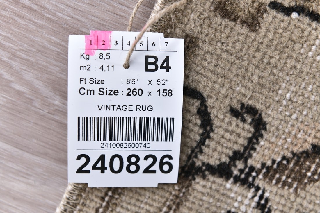 5'2'' x 8'6'' Handmade Vintage Wool Rug - 240826 - 15