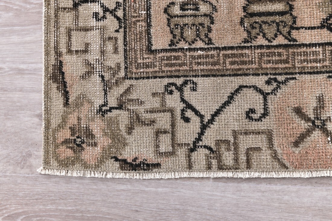 5'2'' x 8'6'' Handmade Vintage Wool Rug - 240826 - 8