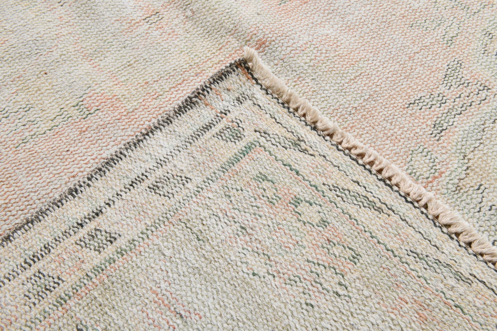 5'8'' x 9'3'' Handmade Vintage Wool Rug - 20715 - 16