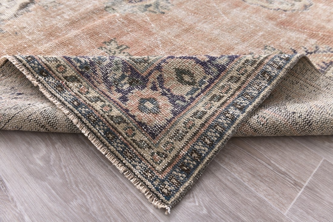 6'5'' x 9'8'' Handmade Vintage Wool Rug - 240862 - 13