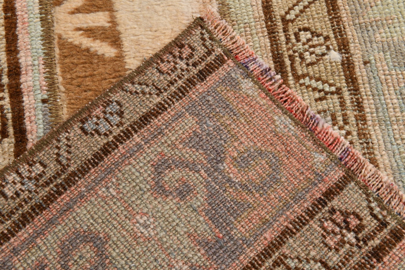 2'1'' x 6'8'' Turkish Vintage Runner Rug - 21593 - 15