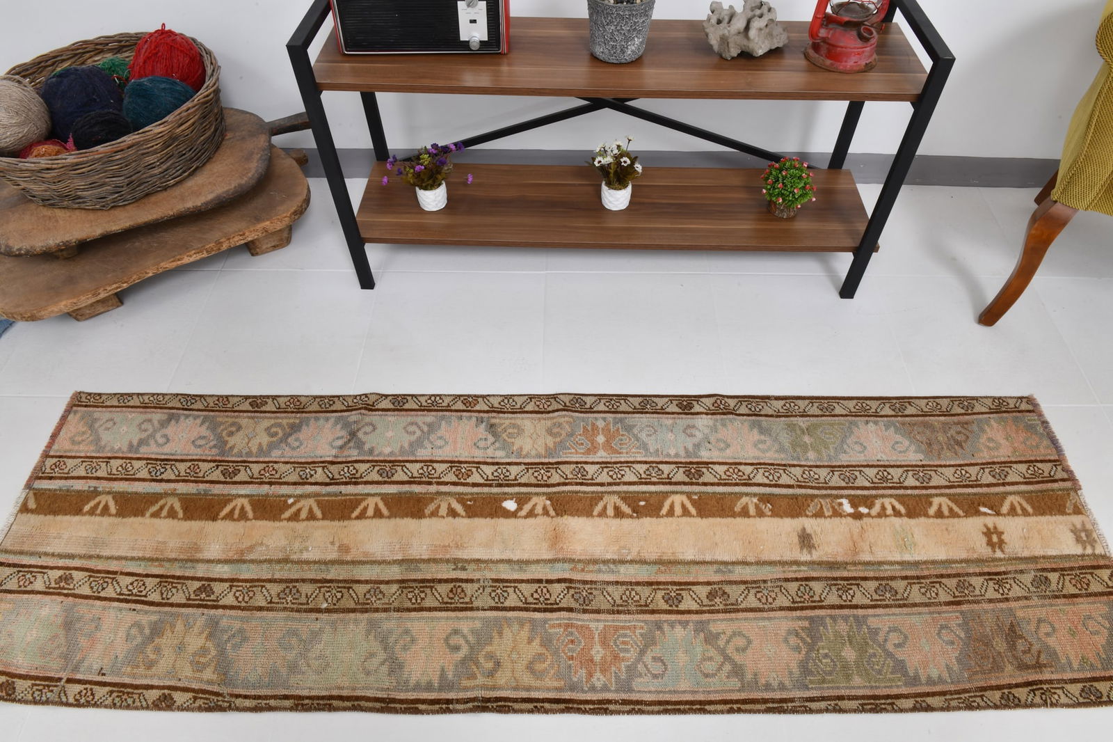 2'1'' x 6'8'' Turkish Vintage Runner Rug - 21593 - 5