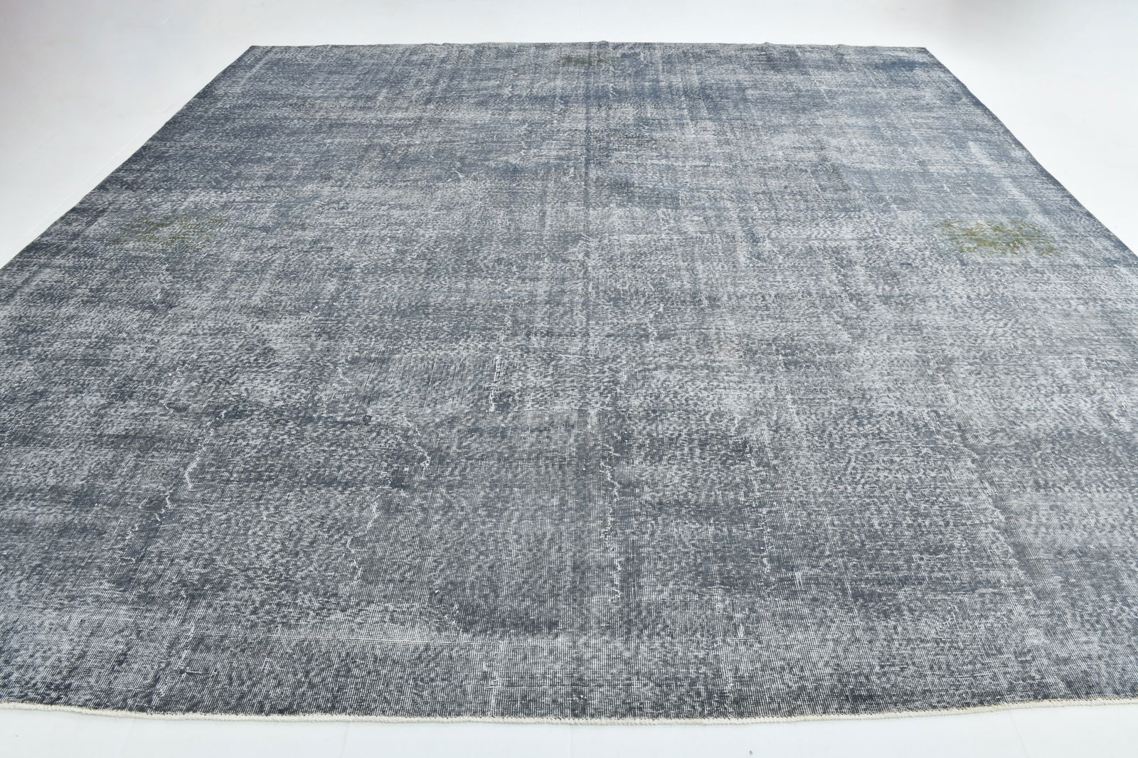 12'10'' x 12'9'' Handmade Vintage Wool Rug - 21757 - 2