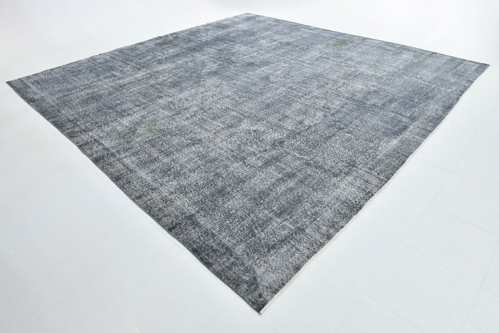 12'10'' x 12'9'' Handmade Vintage Wool Rug - 21757 - 4