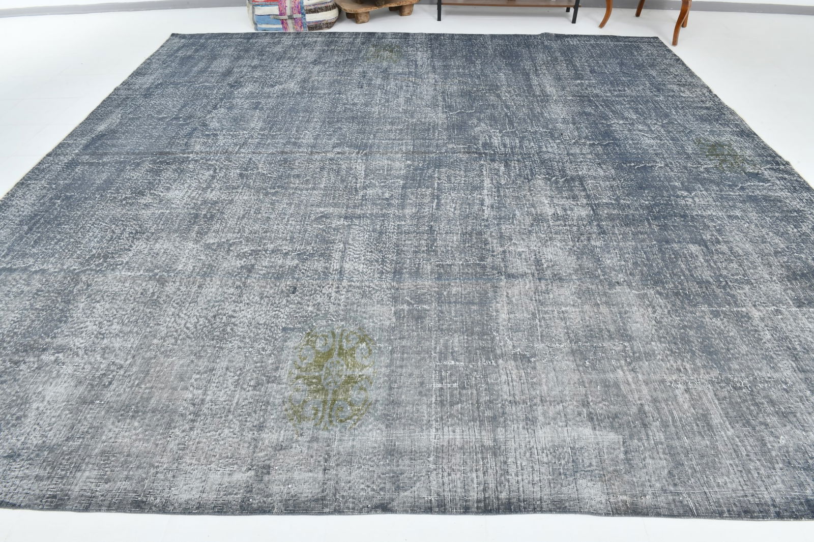 12'10'' x 12'9'' Handmade Vintage Wool Rug - 21757 - 6