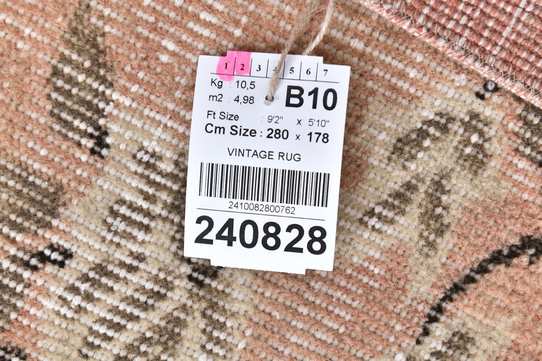 5'10'' x 9'2'' Handmade Vintage Wool Rug - 240828 - 14