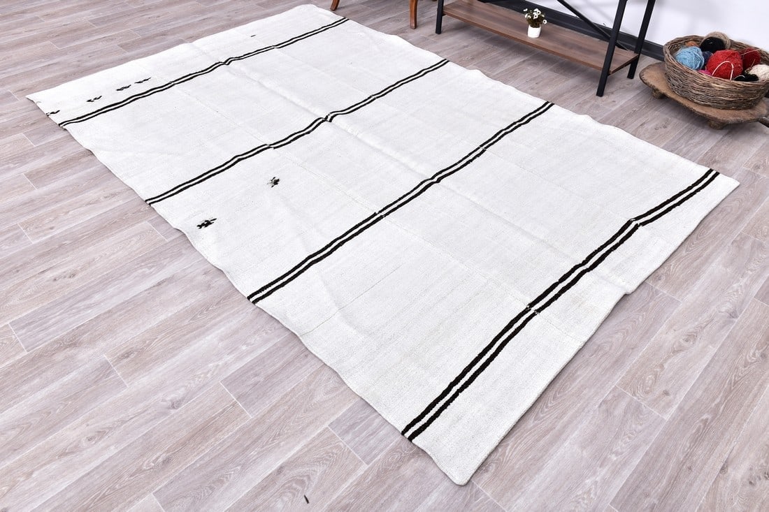 6'2'' x 9'6'' Turkish Vintage Hemp Rug - 240383 - 2