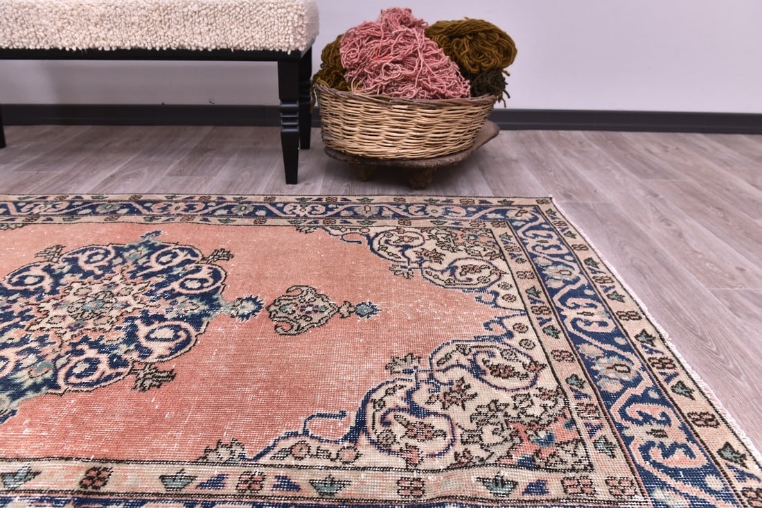 3'8'' x 6'8'' Handmade Vintage Wool Rug - 244428 - 5