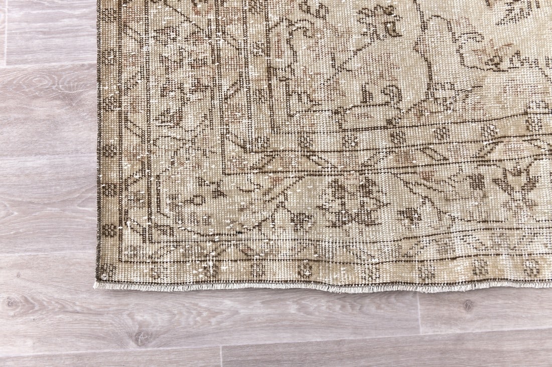 6'4'' x 10'0'' Handmade Vintage Wool Rug - 240842 - 8