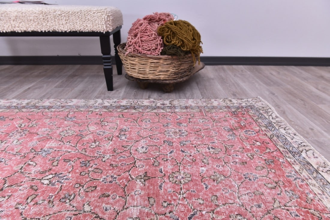 6'4'' x 9'0'' Handmade Vintage Wool Rug - 244494 - 5