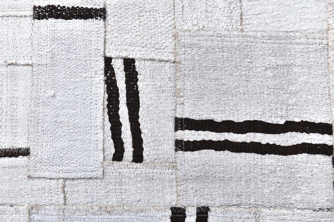 4'11'' x 6'4'' Turkish Vintage Hemp Rug - 241525 - 6