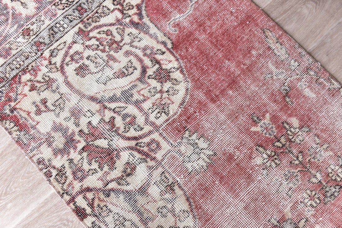 2'3'' x 4'6'' Handmade Vintage Wool Rug - 240837 - 4