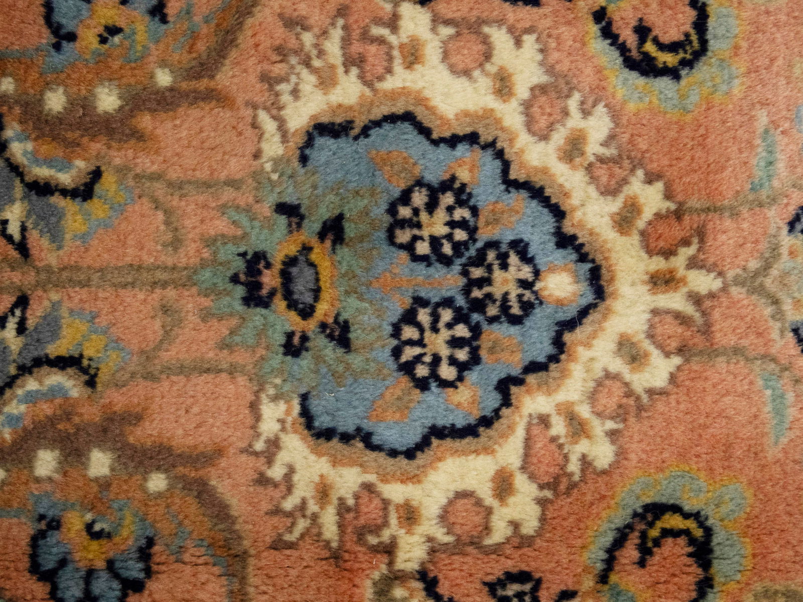 Light Salmon Floral 9X12 Indo-Kashan Vintage Oriental Rug - 12