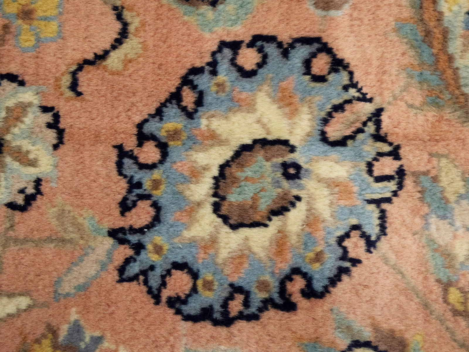 Light Salmon Floral 9X12 Indo-Kashan Vintage Oriental Rug - 13