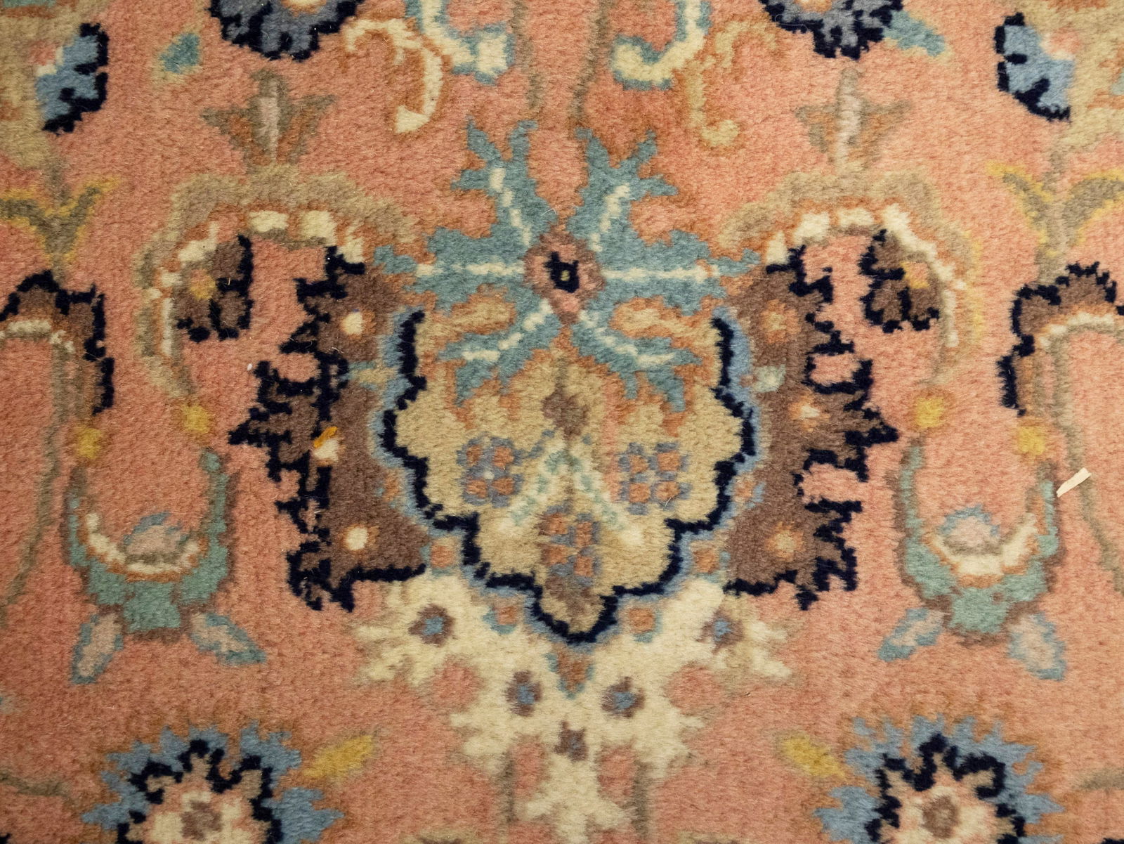 Light Salmon Floral 9X12 Indo-Kashan Vintage Oriental Rug - 14