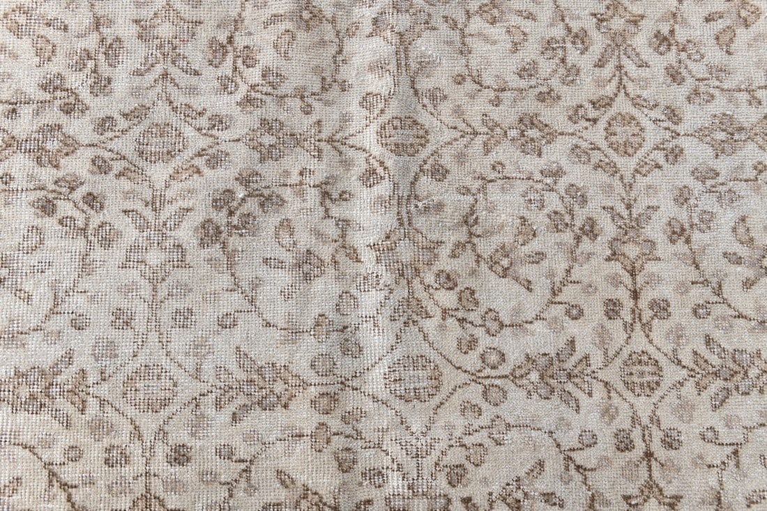 6'10'' x 10'0'' Turkish Vintage Runner Rug - 240864 - 5