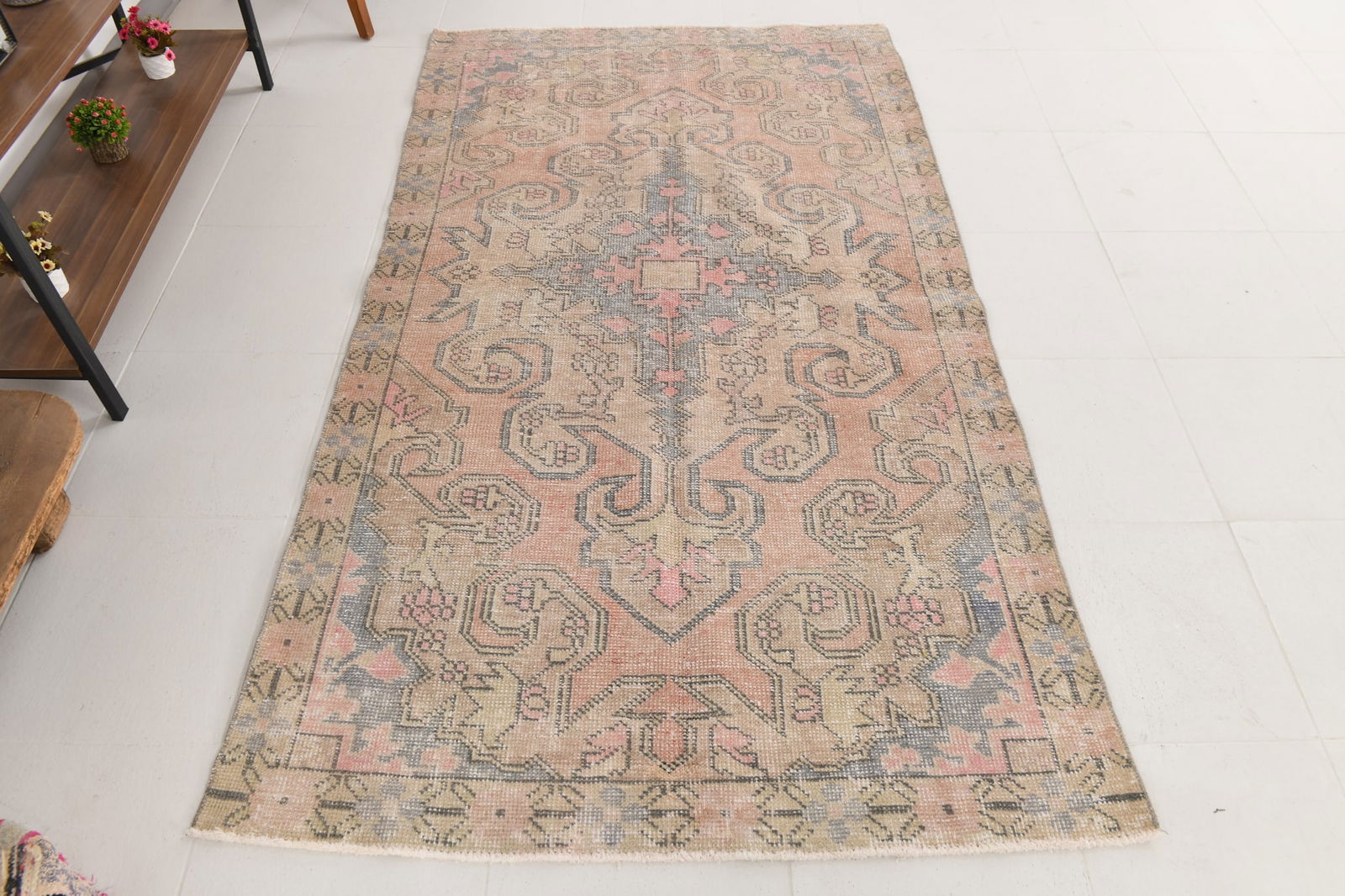 4'4'' x 7'4'' Turkish Vintage Rug - 24013 - 7