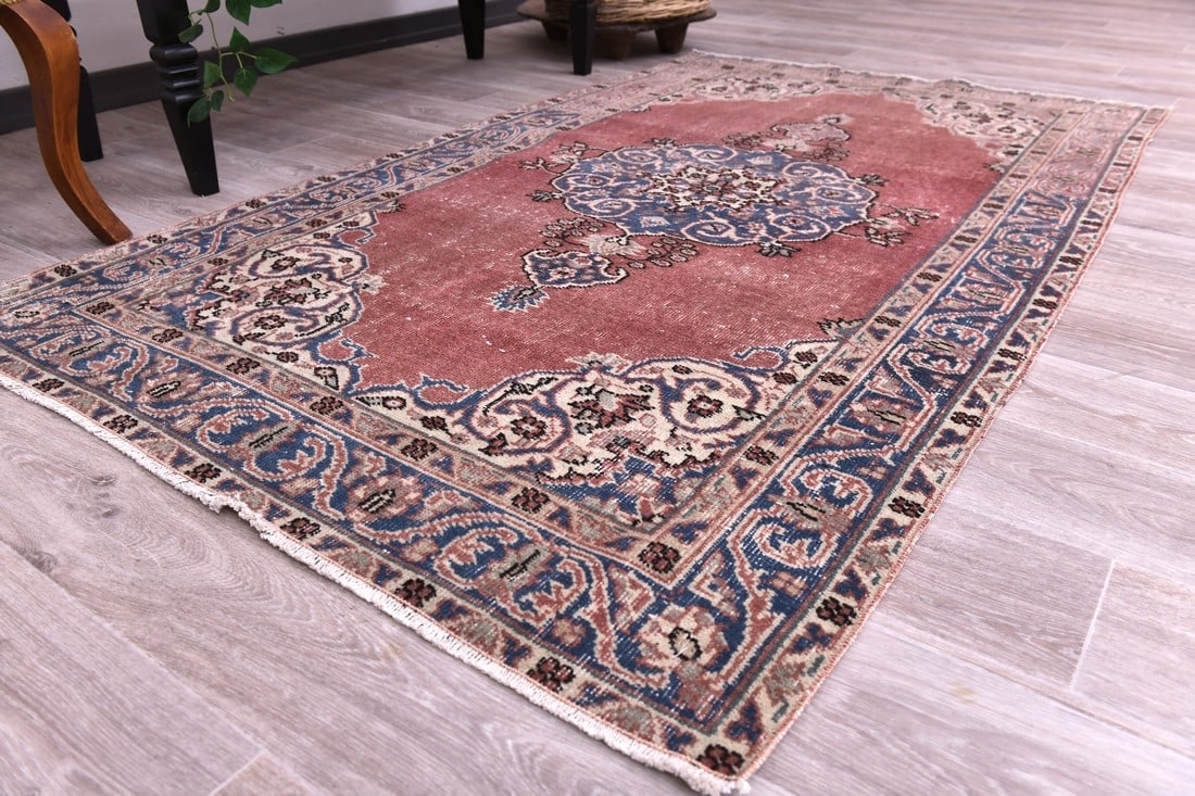 3'10'' x 6'7'' Handmade Vintage Wool Rug - 244429 - 2