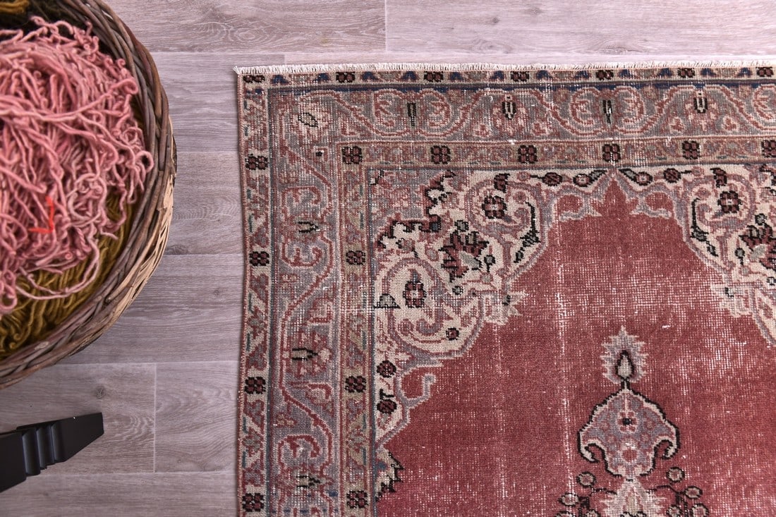 3'10'' x 6'7'' Handmade Vintage Wool Rug - 244429 - 4