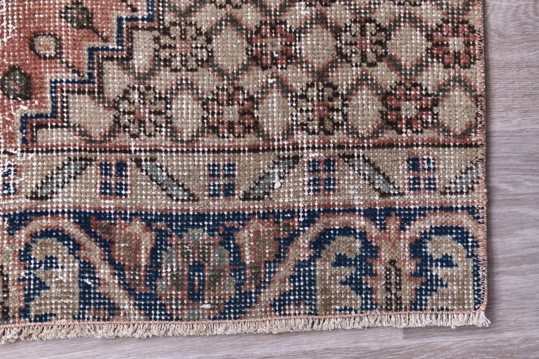 2'7'' x 6'5'' Handmade Vintage Wool Rug - 244411 - 11