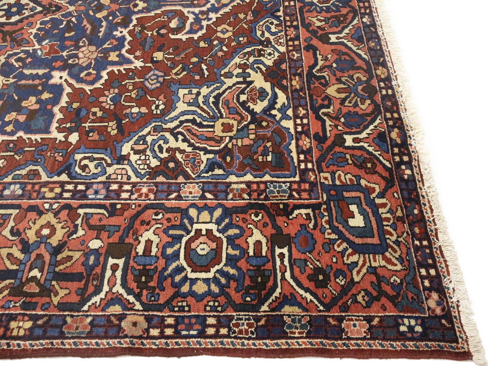 Semi Antique Rusty Brown Floral 10X13 Bakhtiari Persian Rug - 8