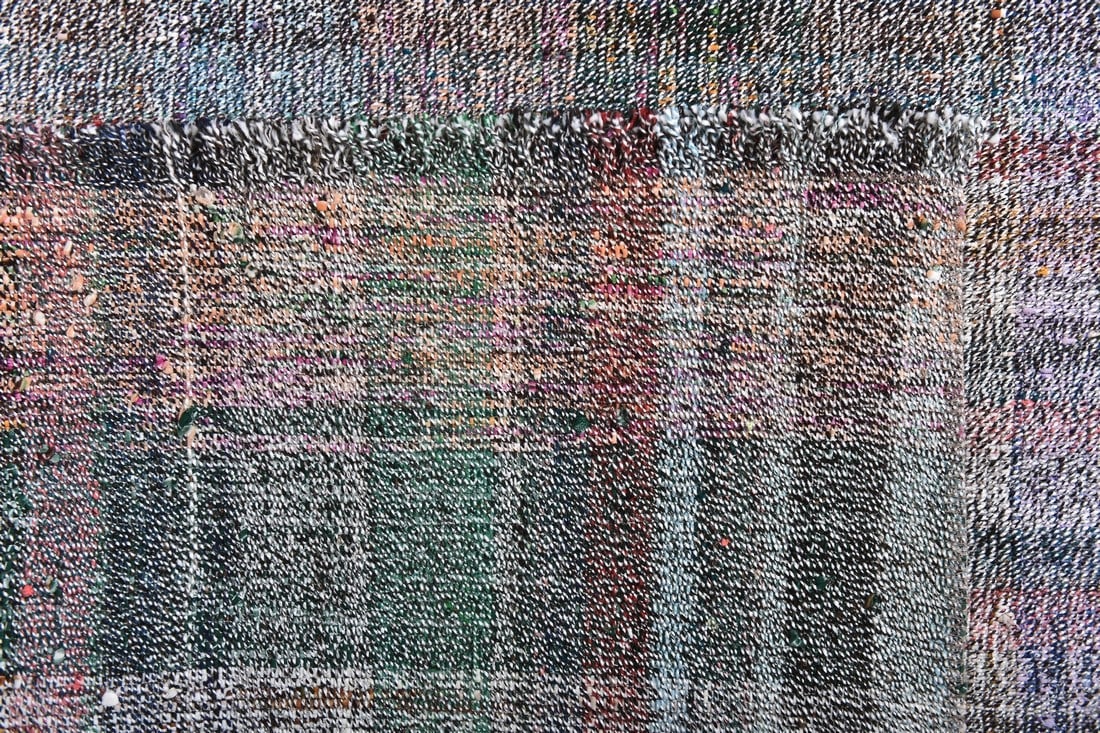 6'1'' x 8'9'' Turkish Vintage Kilim Rug - 241516 - 11