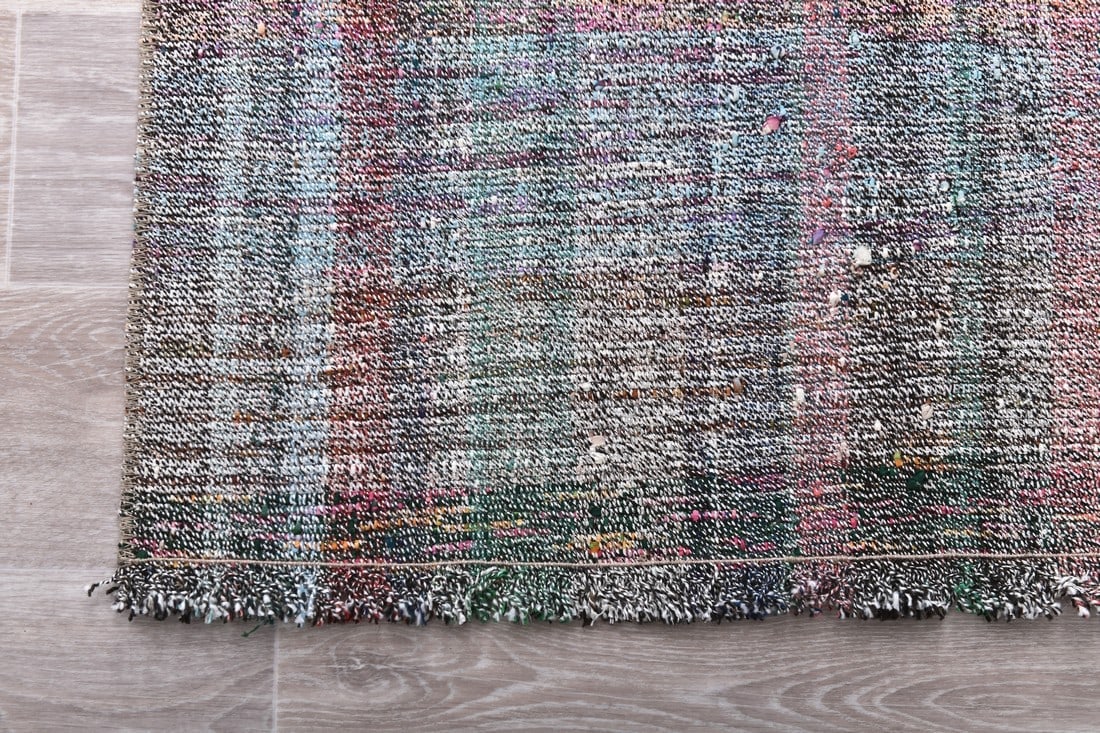 6'1'' x 8'9'' Turkish Vintage Kilim Rug - 241516 - 8