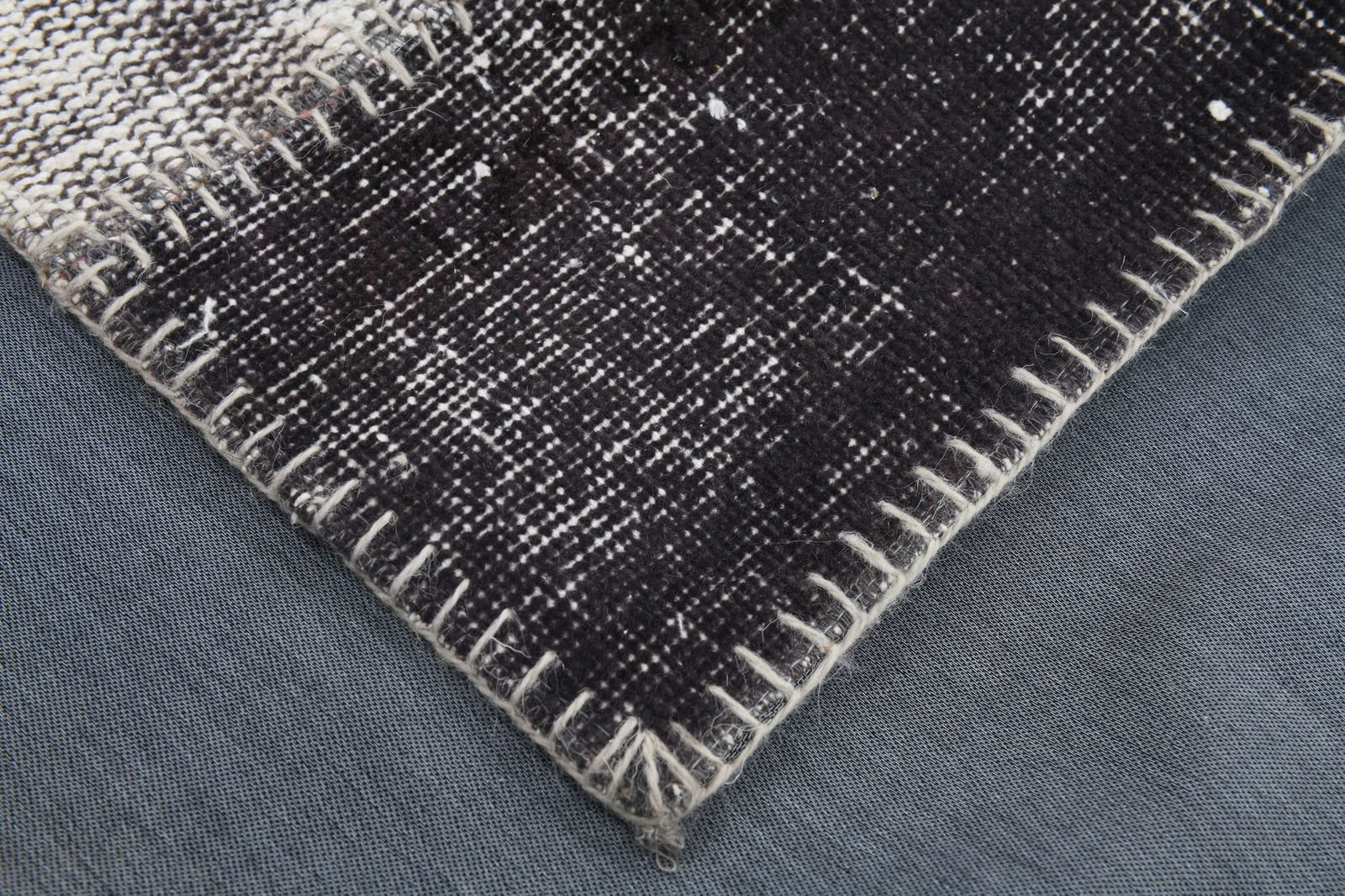 6'7'' x 10'1'' Handmade Vintage Wool Patchwork Rug - 314 - 19