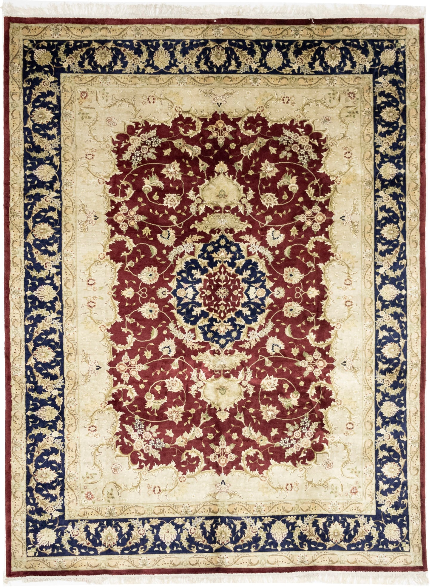 Maroon Red Floral Traditional 9X12 Vintage Oriental Rug: Title: Maroon Red Floral Traditional 9X12 Vintage Oriental Rug Description:Hand Knotted 9X12 Maroon Red rug made with vegetable dyes (fine wool pile and cotton foundation), superior knot count, and al